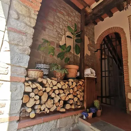 Appartamento Casa Velia Uzzano Esterno foto