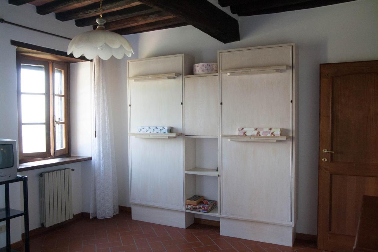 Casa Velia Apartment Uzzano